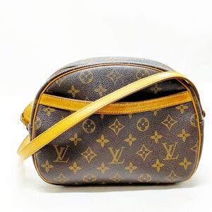 LOUIS VUITTON - Monogram Blois R1.245